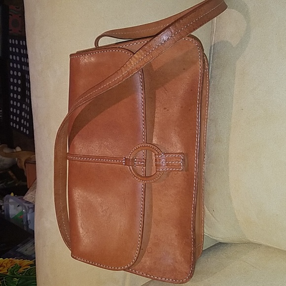 Fossil Bags Fossil Rusttan Shoulder Bag Poshmark